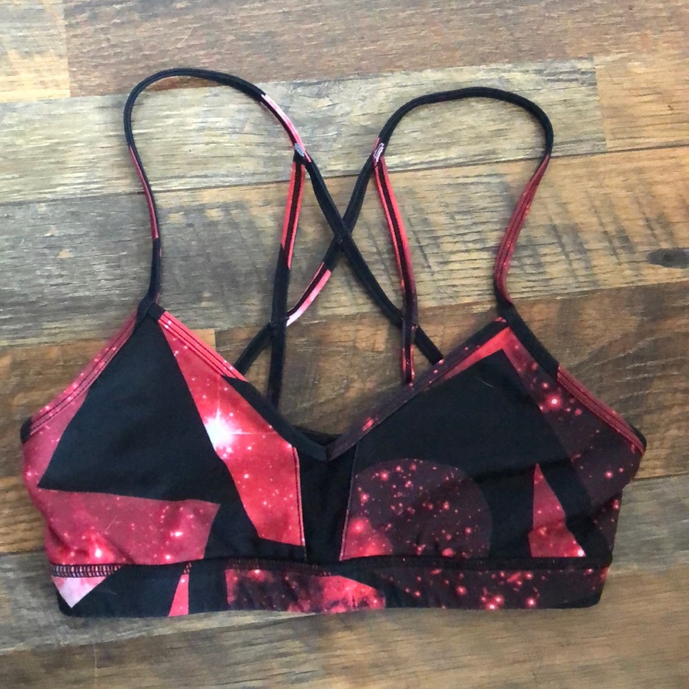 Alo Yoga sports bra